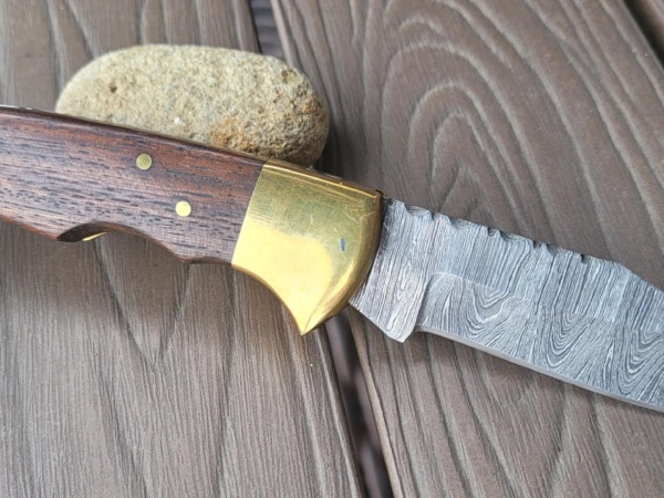 Small damascus folder