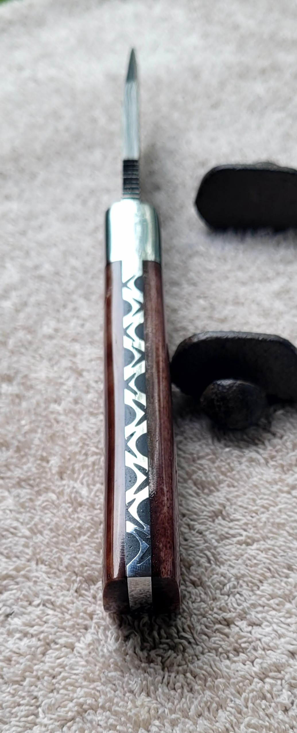 Skinner w/giraffe bone handle (#177) - Image 3