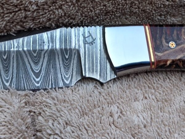 Skinner w/pinecone handle (#360)