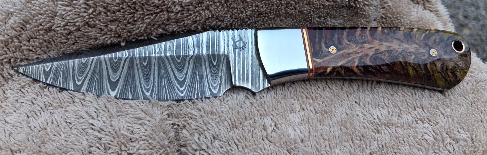 Skinner w/pinecone handle (#360)
