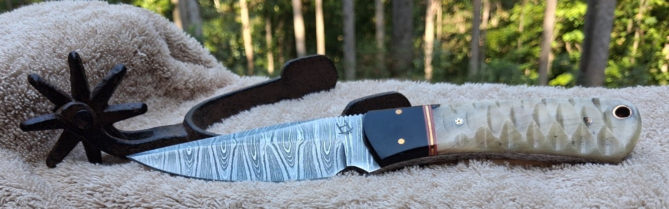 Skinner w/sheephorn handle (#369)